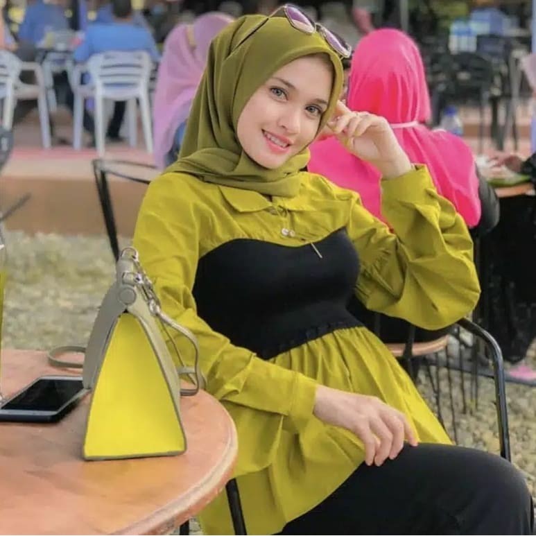 Olive Top Atasan Blouse Korean Style Fashion Remaja Muslim Terlaris