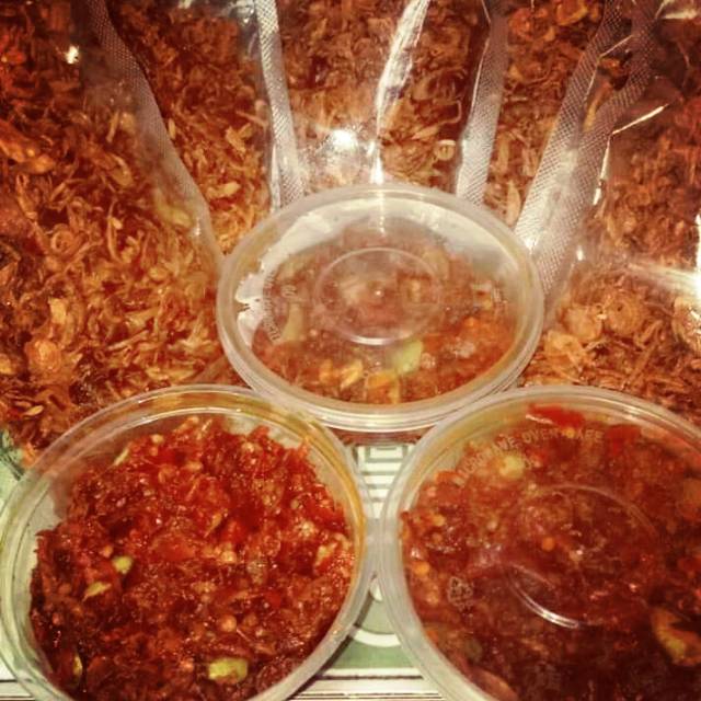 

Sambal goreng teri 200 gram