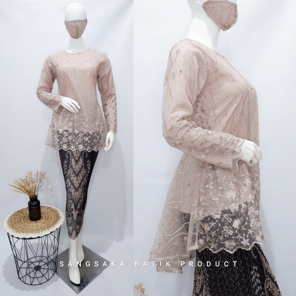 Kebaya Tunik / Tunik Brokat / Kebaya Modern / Kebaya tile / Kebaya Favorite / Batik Couple