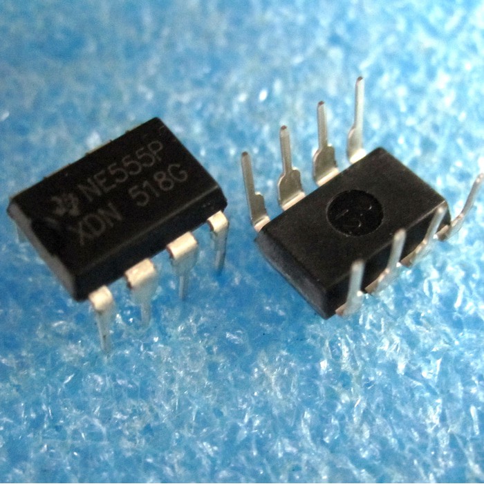 NE555 NE555P NE555N DIP8 high precision timer