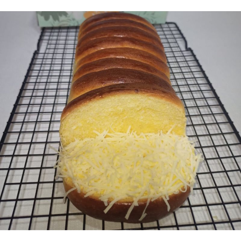 

Roti sisir butter cream (keju/meses)