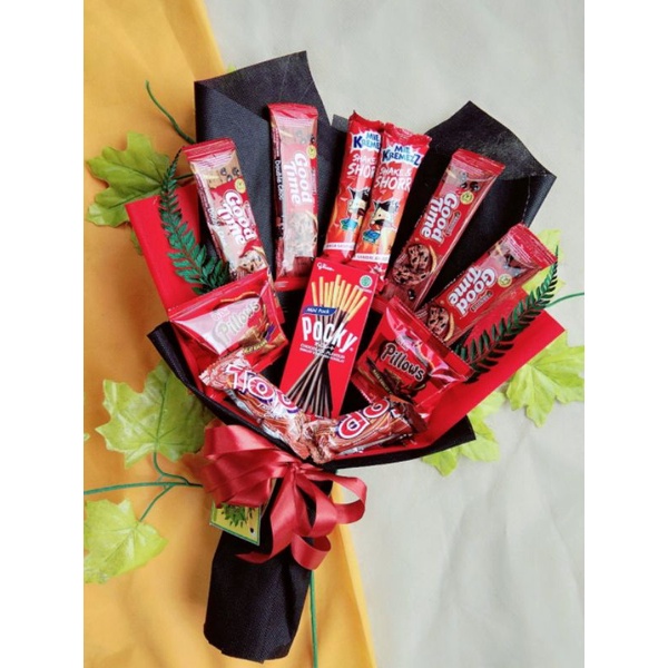 Buket snack bunga, bunga snack, buket ciki, bunga wisuda, buket bunga wisuda, hampers wisuda