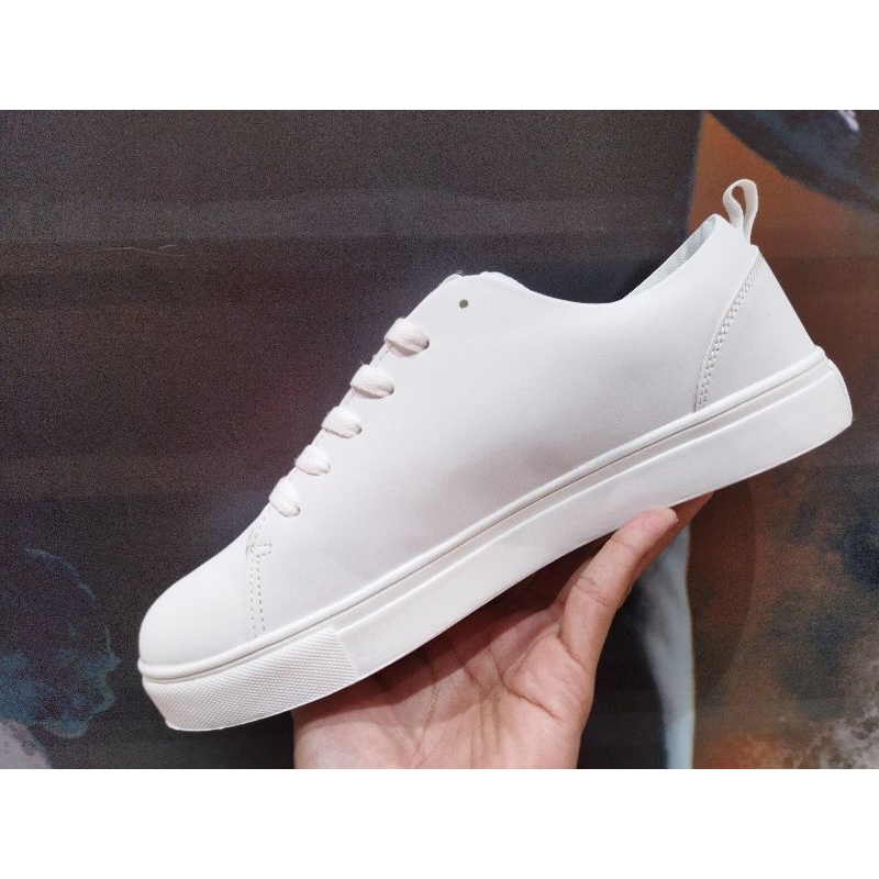 SEPATU AIRWALK JAIRO PUTIH MAN ORIGINAL 100%