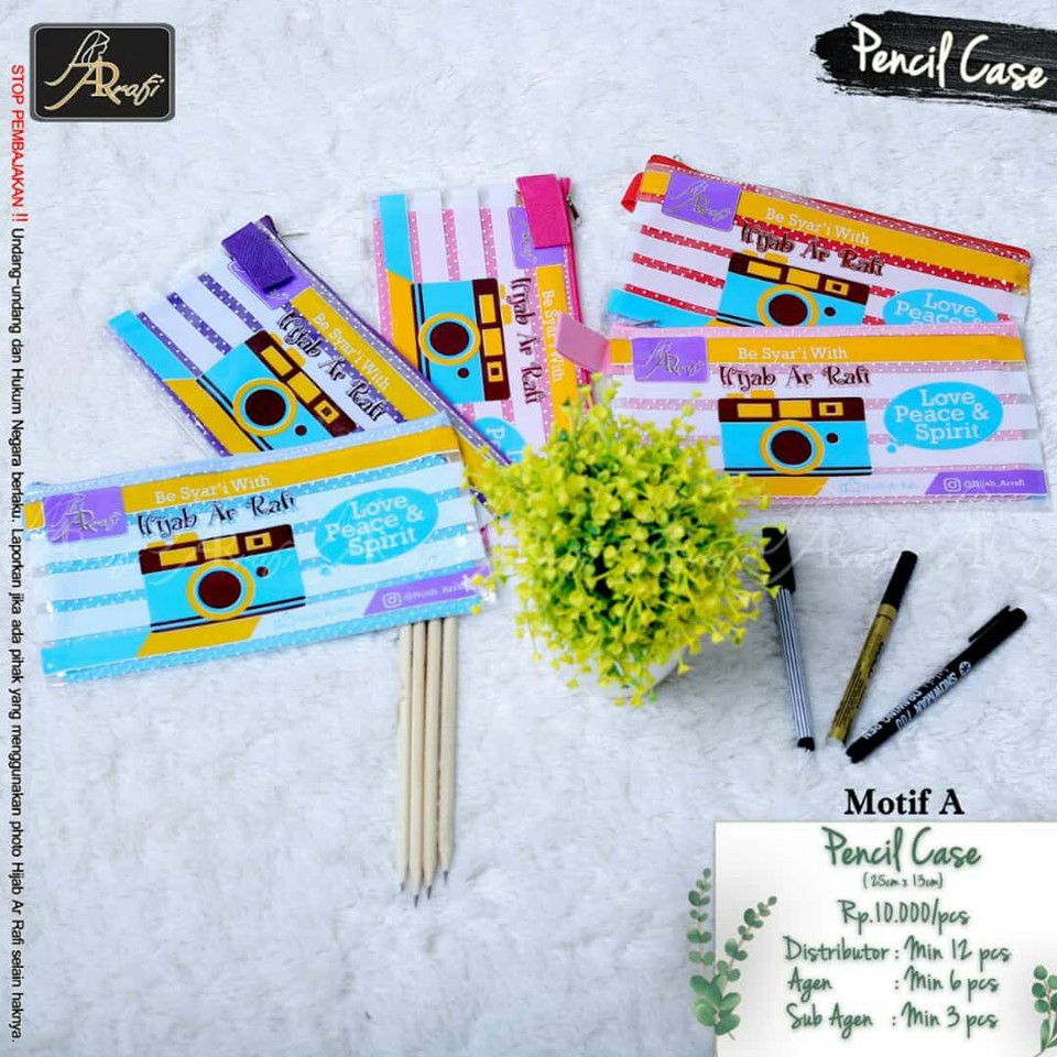 

Pencil Case Arrafi (Tempat Pensil Arrafi)