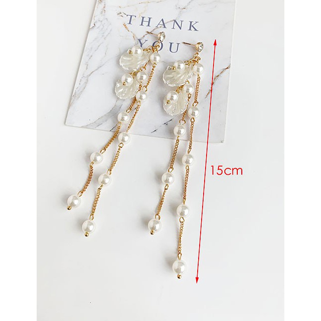 LRC Anting Tusuk Fashion White Alloy Pearl Shell Earrings F75022