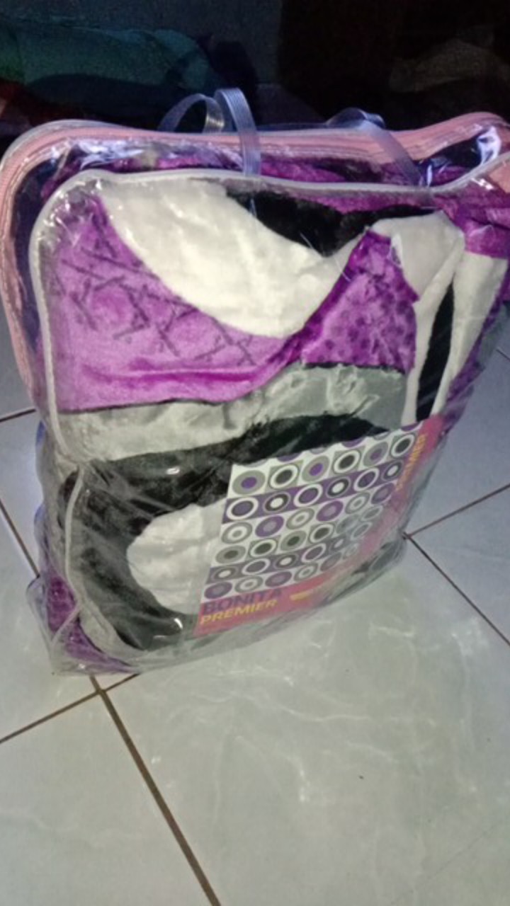 Selimut Bonita Premier Uk 160x200 Bellavista