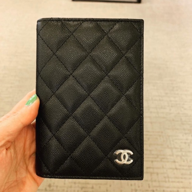 Passport cover chanel authentic gift