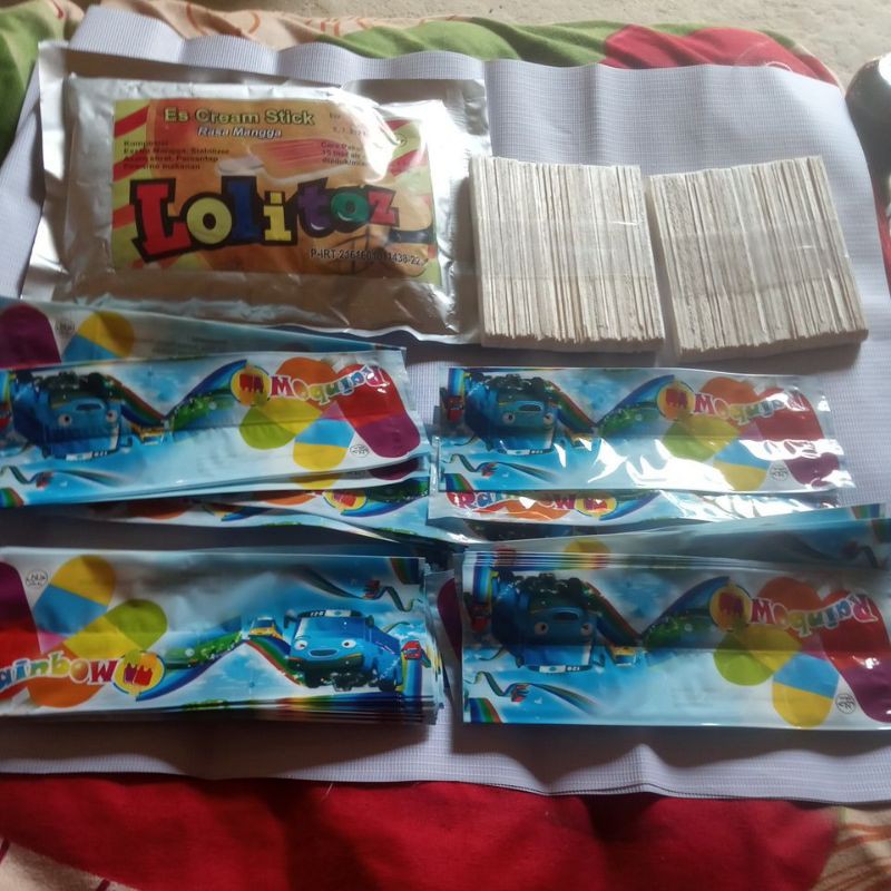 

paket nyobain bikin es loli