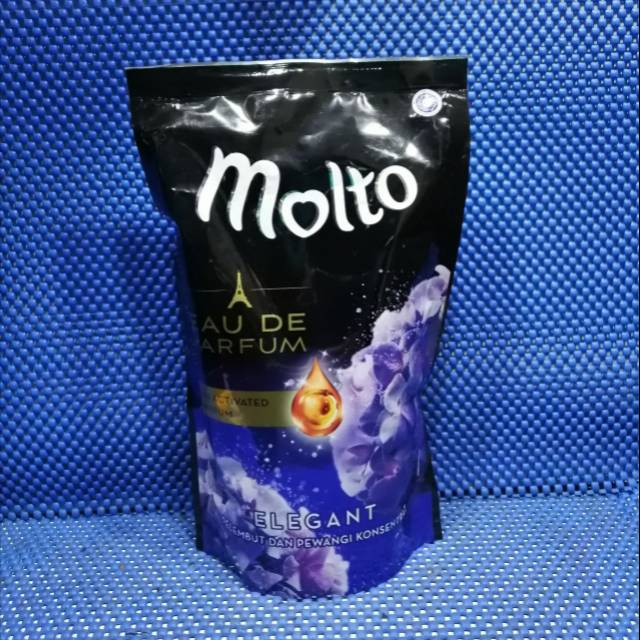 Molto eau de parfum elegant 720ml pewangi pakaian 720 ml