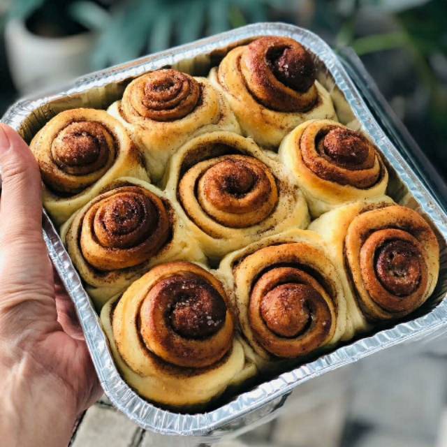 

Cinnamon rolls Original tanpa topping