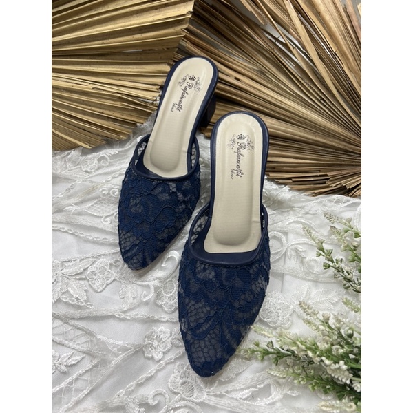 sepatu wanita seyla navy tinggi 5cm tahu