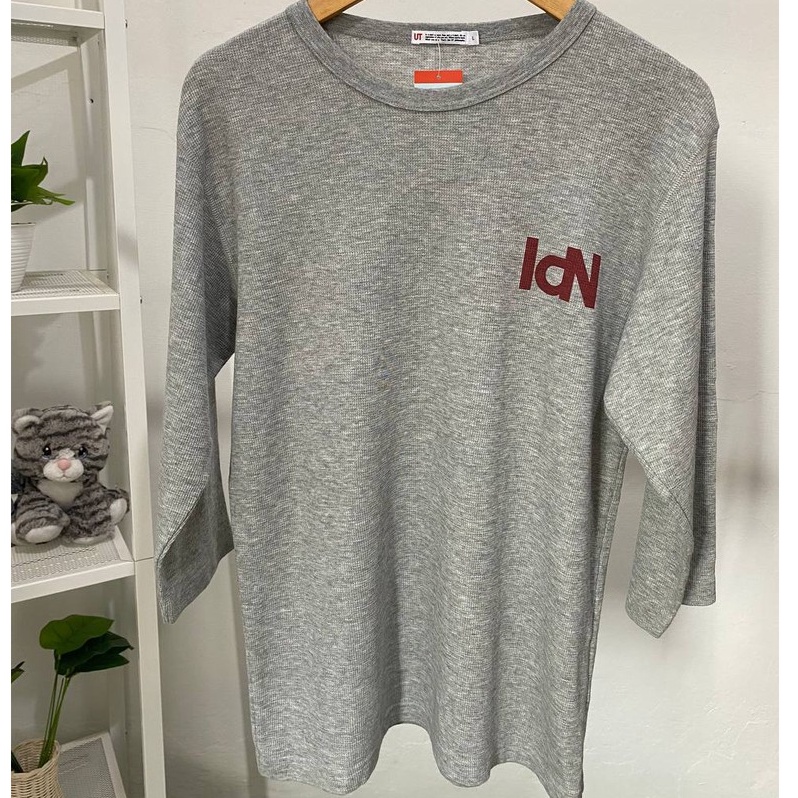 Long sleeve Kaos Lengan Panjang Uniqlo (Uniqlo New Sisa Ekspor bukan Preloved)