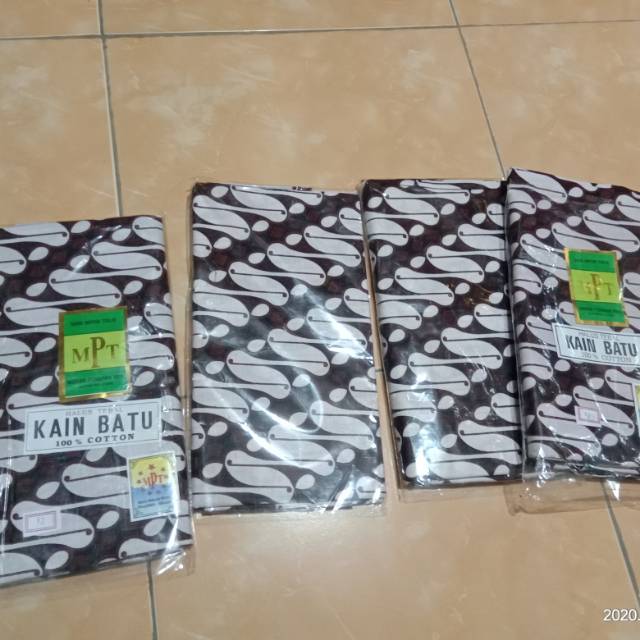 Jarik motif parang/barong
