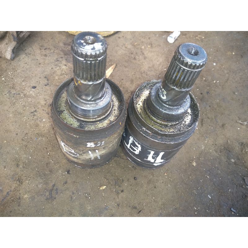 CV joint dalam mangkok kohel Nissan sunny B11 82-95