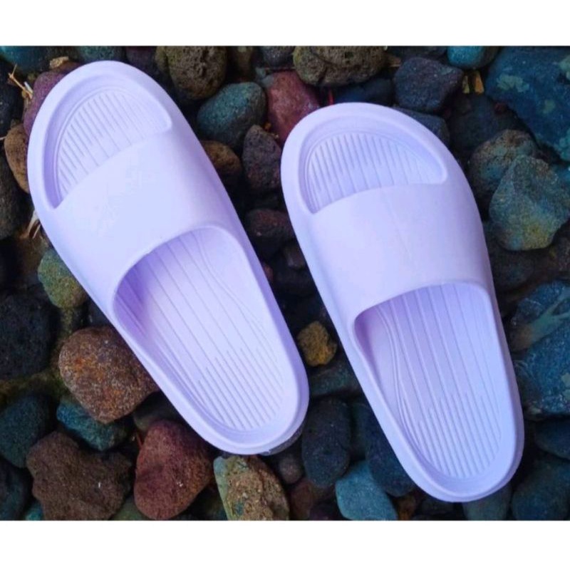 Sandal Slip On Wanita Bahan Karet EVA Slop Polos