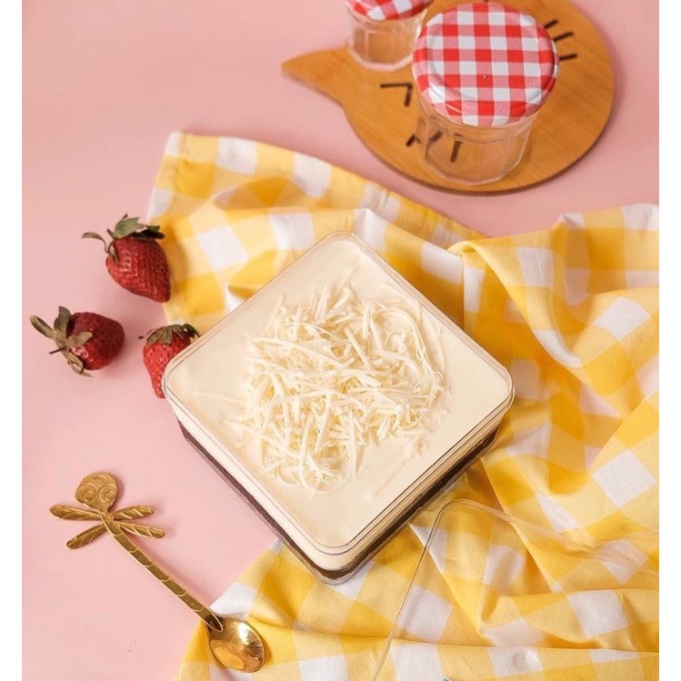 

BROWNCHEESE DESSERTBOX