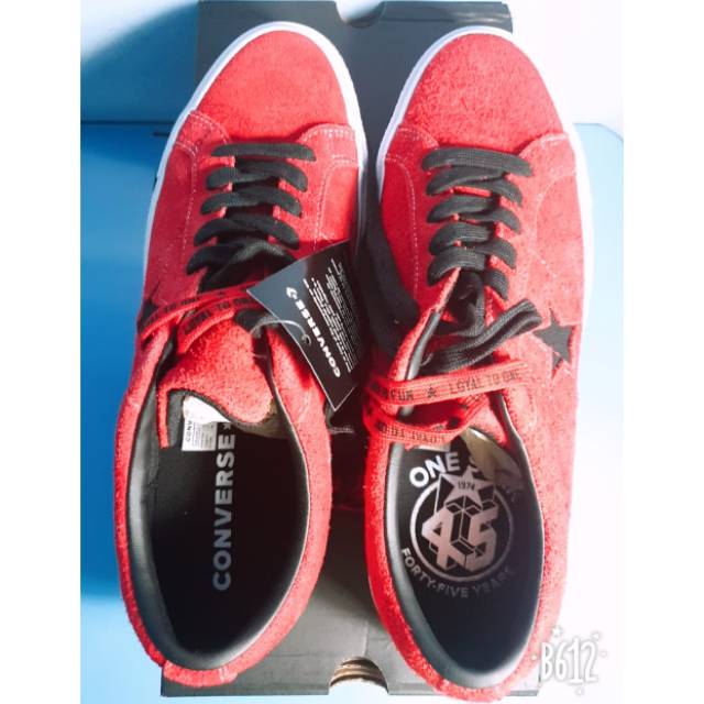 Sepatu Pria Converse one star 45 original warna merah