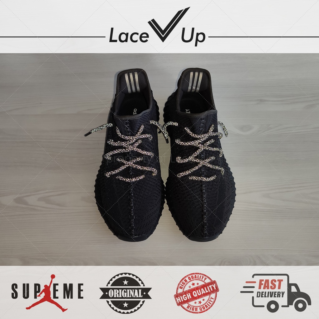 Tali Sepatu Reflective Yeezy 350 V2 Static Black Shoelace - Black/Grey