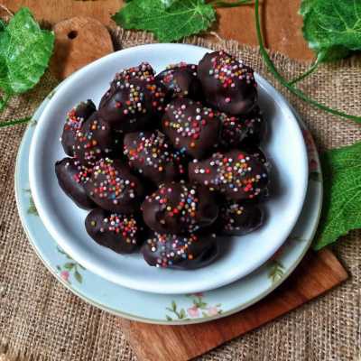 

KURCOK ISI/KURMA COKLAT ORIGINAL/KURCOK MURAH/MAKANAN SEHAT/KURCOK BY BEBSSNACK