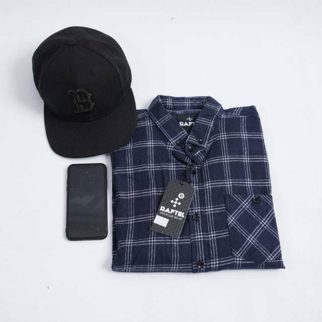 YB KEMEJA FLANEL PRIA MOTIF KOTAK LENGAN PANJANG SLIM FIT LONG SLEEVE NAVY WHITE