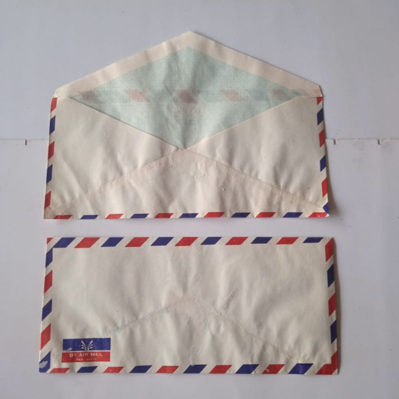 

Amplop Surat Air Mail Rainbow ± 23 x 10,5 cmAmplop Lawas / Jadul / Antik / Vintage