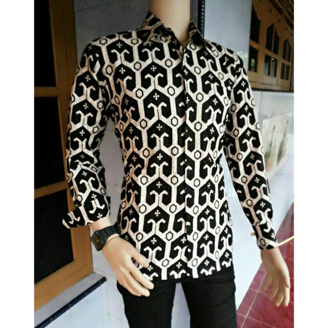Kemeja pria motif jangkar