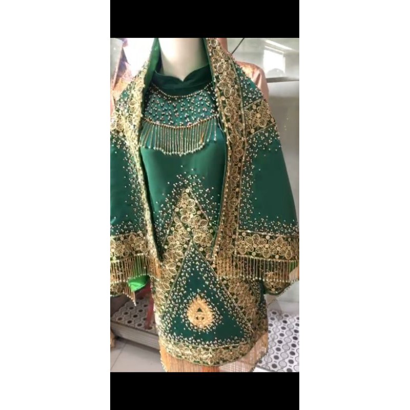 baju pasangan pengantin koto gadang full manik bridal