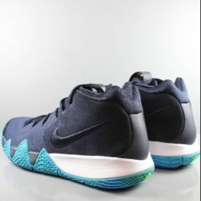 Nike kyrie 4 obsidian