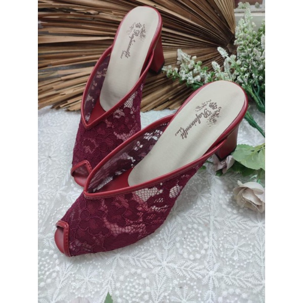 sepatu rafaizoutfit model terbuka Arsyta merah marron tinggi 7cm tahu