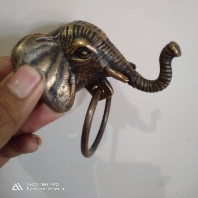 Ketukan / Tarikan Laci Lemari Pintu Rumah Pagar Kuningan Motif Gajah 7.5cm