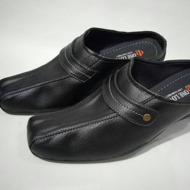 Sepatu pria One Love Ori