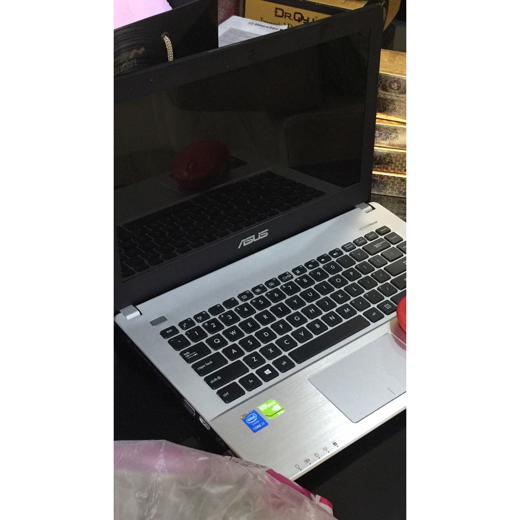 LP2500 ASUS X452E AMD QUAD CORE RAM 2Gb