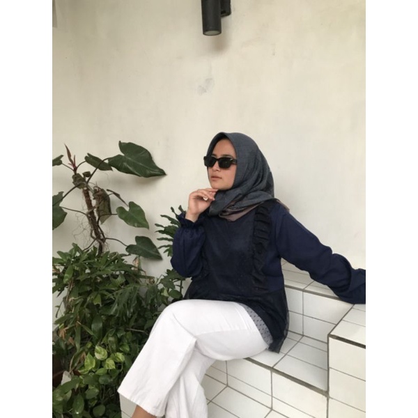 [READY STOK] BLOUSE TILE POLKA ATASAN WANITA ANNISA BLOUSE VINTAGE LACE KEKINIAN ALA SELEBGRAM JUMBO / BLOUSE KONDANGAN JUMBO / BLOUSE LEBARAN 2022-Navy