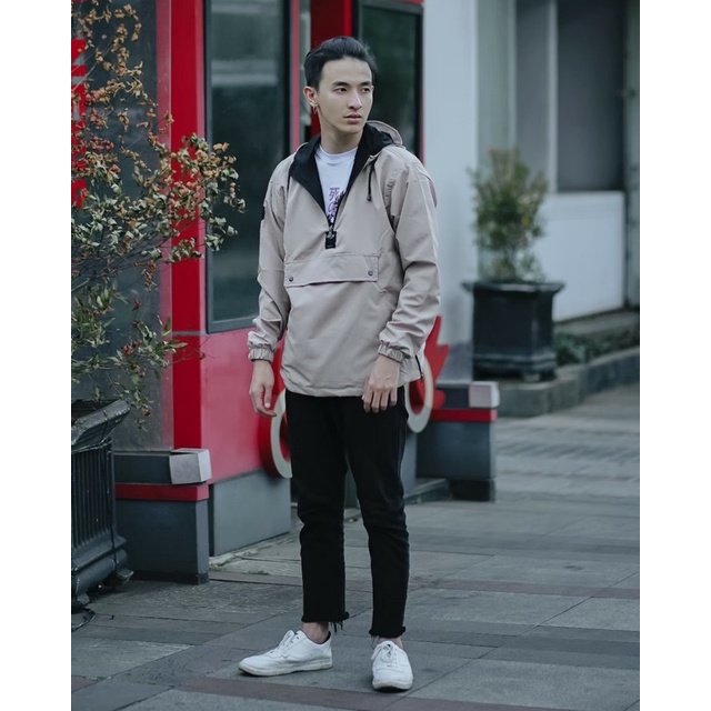 Jaket Cougle Wolv Jaket Cougle Unisex Cream Jaket Windbreakers
