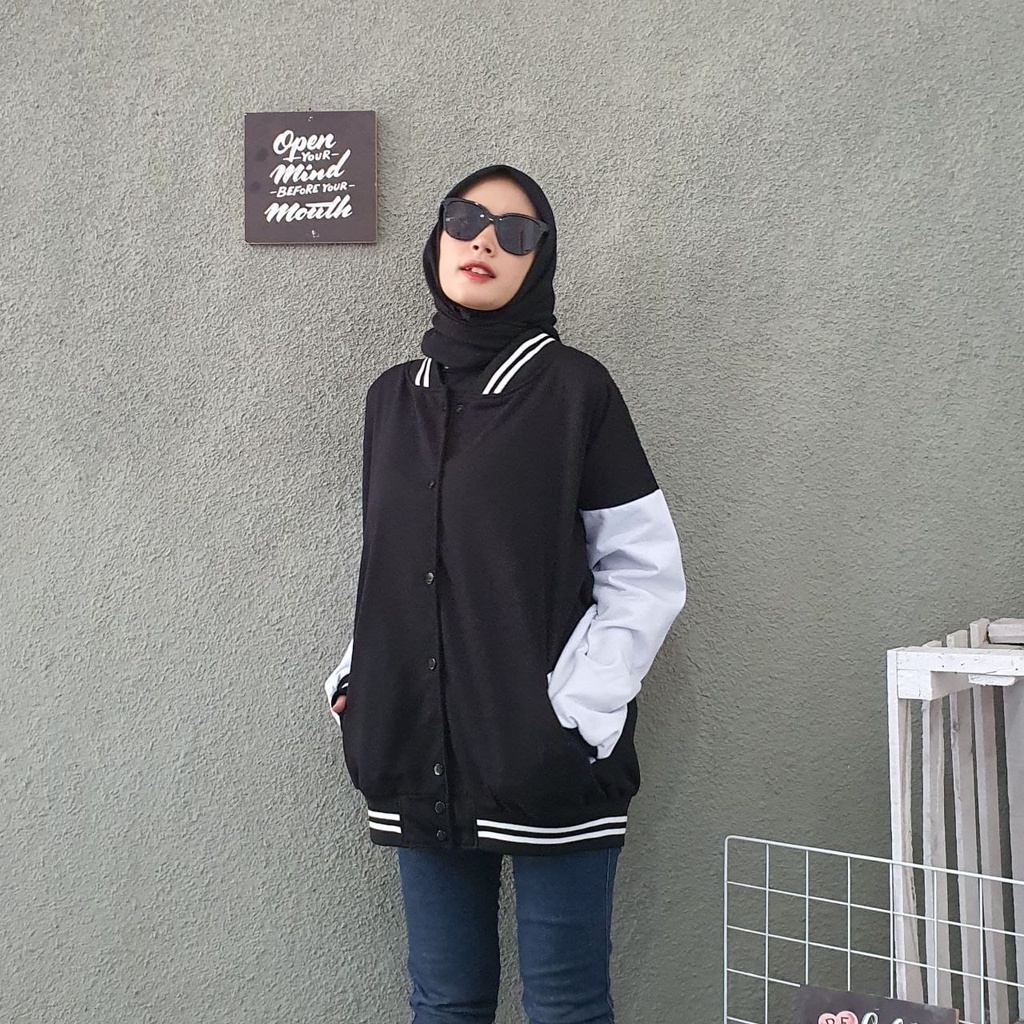 Jaket Varsity  Baseball Classic Oversize Polos Pria Wanita