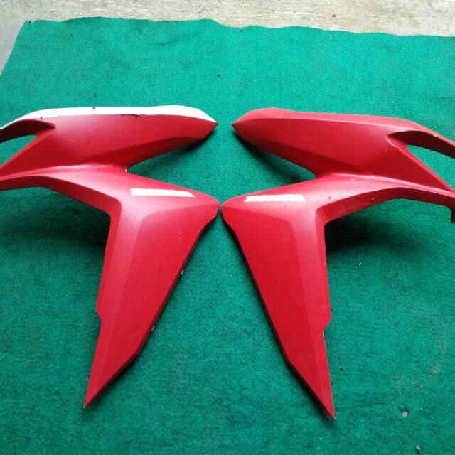 Cover front sayap vario 150 tahun 2018