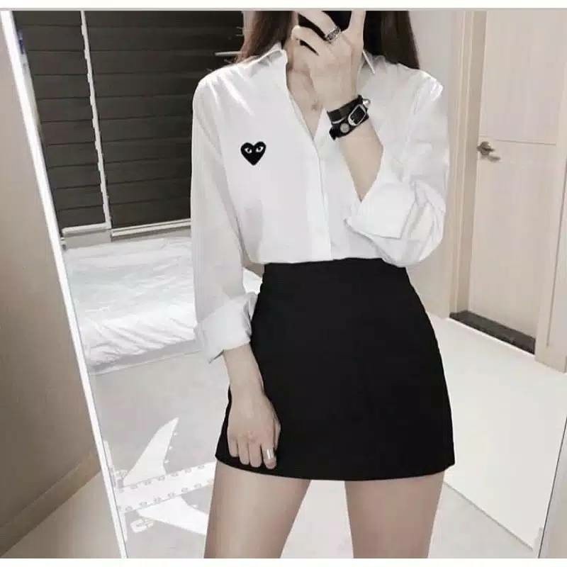 atasan lengan panjang kekinian korea style blush blouse muslim cewek Kemeja Putih Love Hitam [Baju A