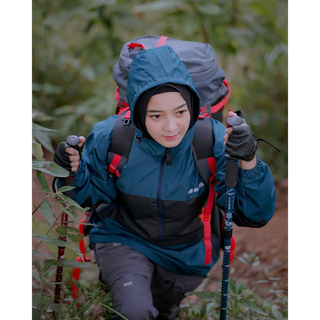 JAKET PARASUT OUTDOOR PRIA WANITA/JAKET OUTDOOR GUNUNG