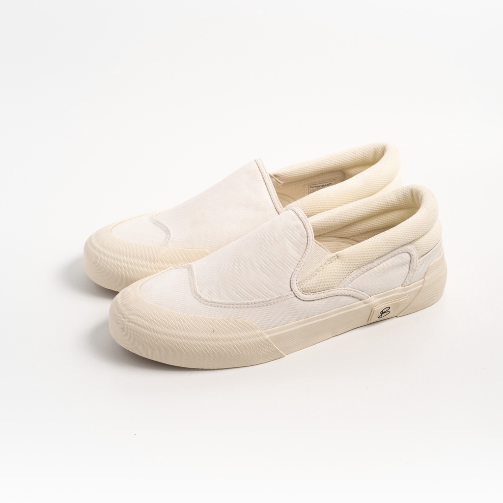 Patrobas Cloud Slip On Off White Original Sepatu Slip On Full White Patrobas