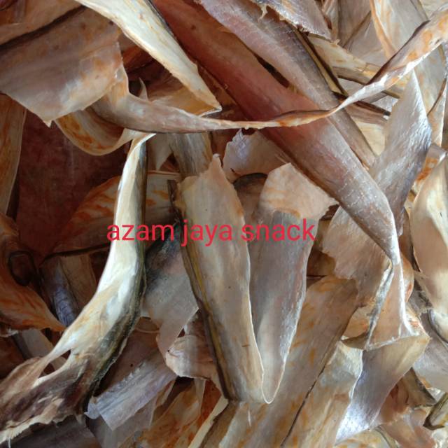 

Kulit ikan cunang mantah