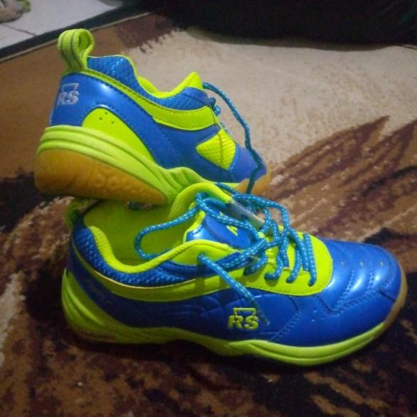 PROMO SEPATU BULU TANGKIS BADMINTON ANAK RS JEFFER JF 884 WARNA BIRU S DFG4546D6H