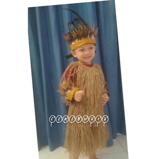 Baju adat Papua//rumbai anak