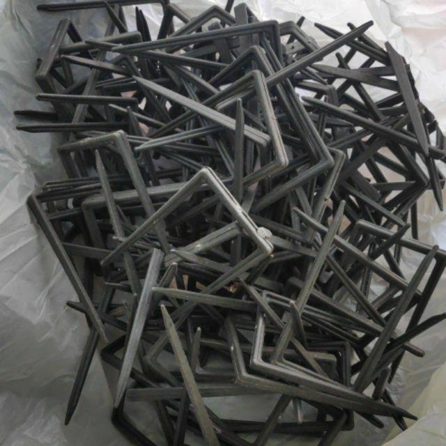 Penjepit Mulsa Plastik 100 Biji