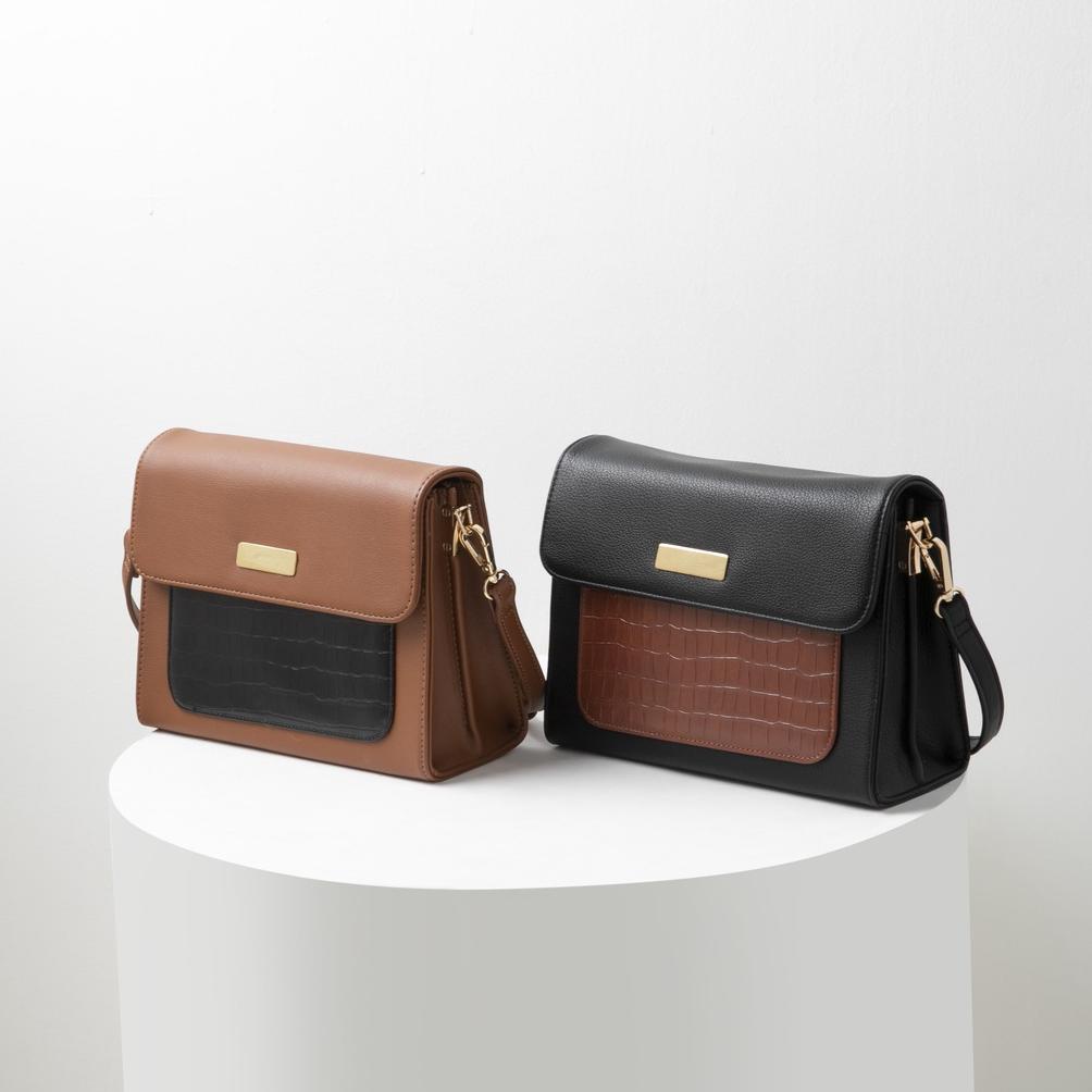 Berrybenka - Tas Selempang Wanita Sofia Pricil Flap Sling Bag