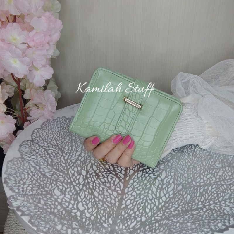 Dompet Wanita Lipat Skat Kartu Kamelia kroco