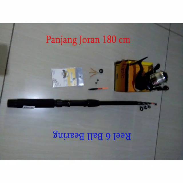 Satu set joran antena