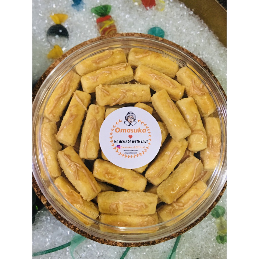 

KASTENGEL kue kering OMASUKA (FREE HAMPERS)