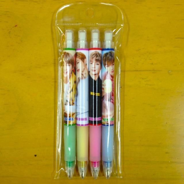 

Kang Daniel Pulpen 4 warna