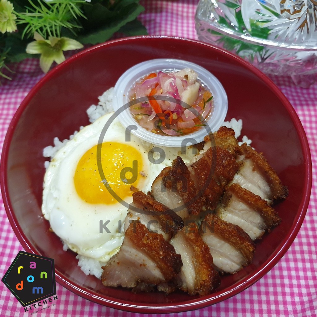

Random Kitchen / Nasi Siobak Sambal Matah / Ricebowl Siobak Sambal Matah / Non Halal Food