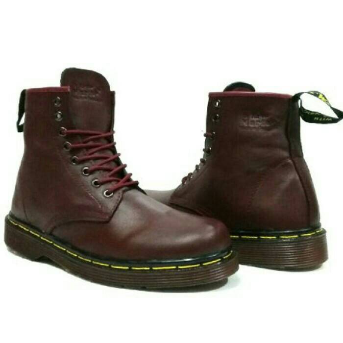 Sepatu Docmart Dr Martens Boots High pria terlaris